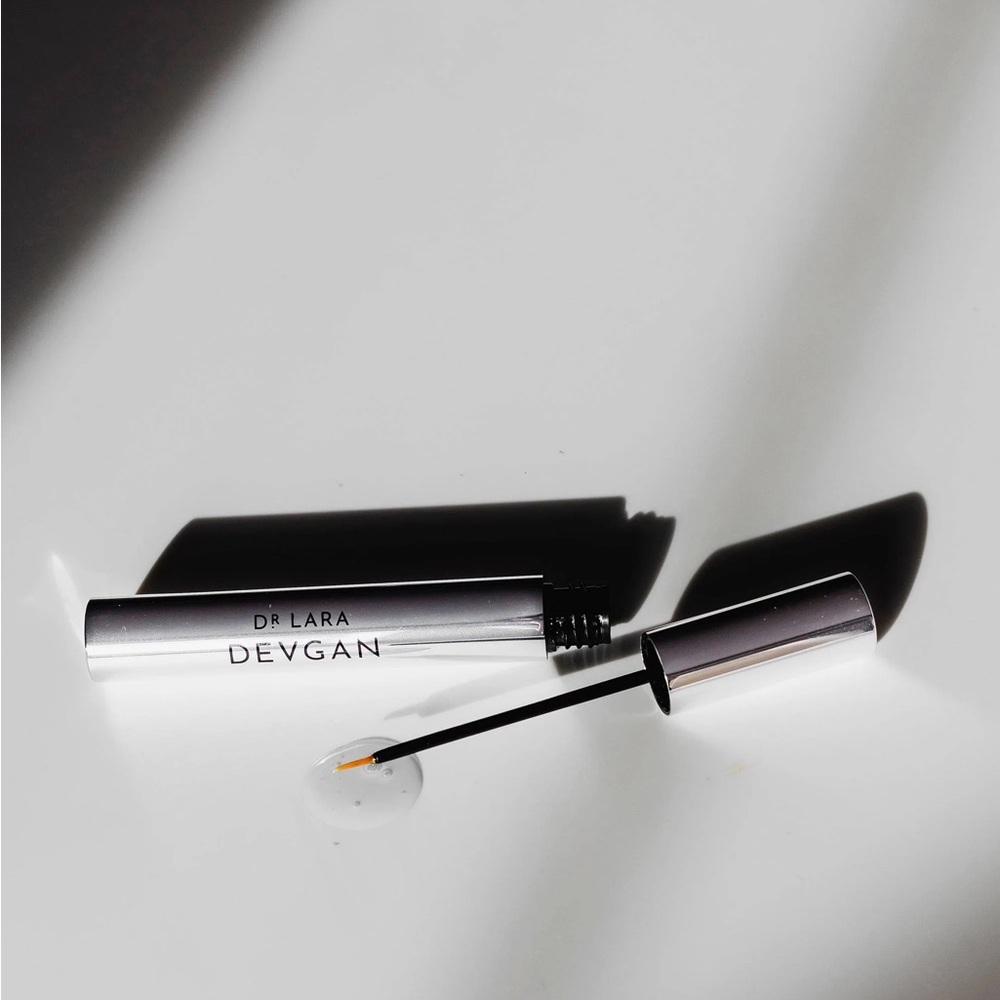 DR DEVGAN PLATINUM LONG LASH SERUM SCIENTIFIC BEAUTY VEGAN BEST MOST RESULTS NWT - Picture 12 of 14